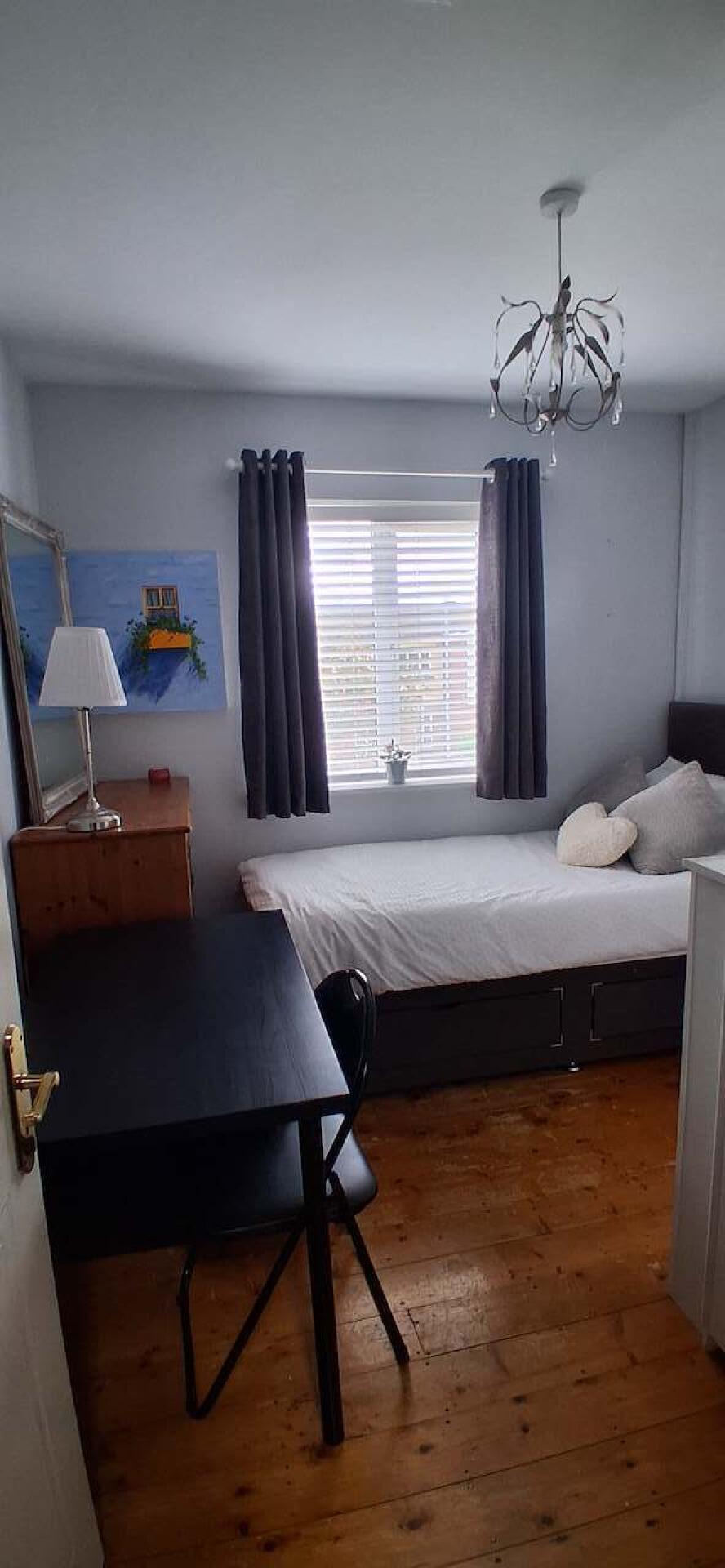 Spare Room in Dublin 4 Rosie31-6a9946d1ec9fe.jpg