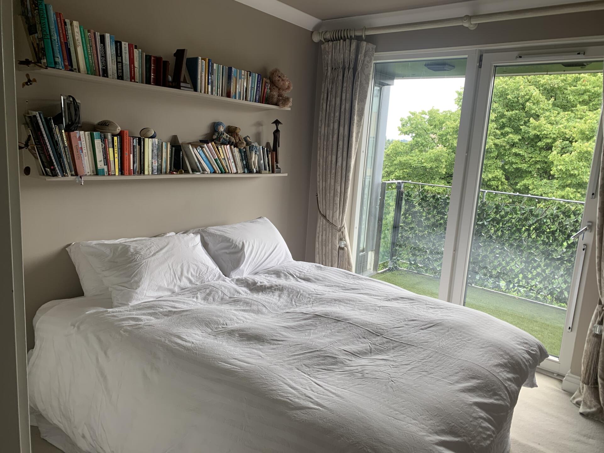 Spare Room in Dublin 9 tarapmac-69b44d647d241.jpg