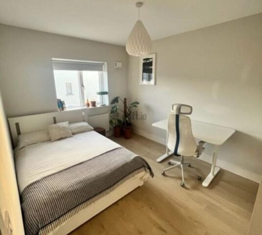 bed1 1 Beautiful Room to Rent Lusk Dublin 2